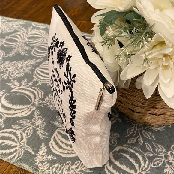 Funny Cosmetic bag - Picture 4 of 6